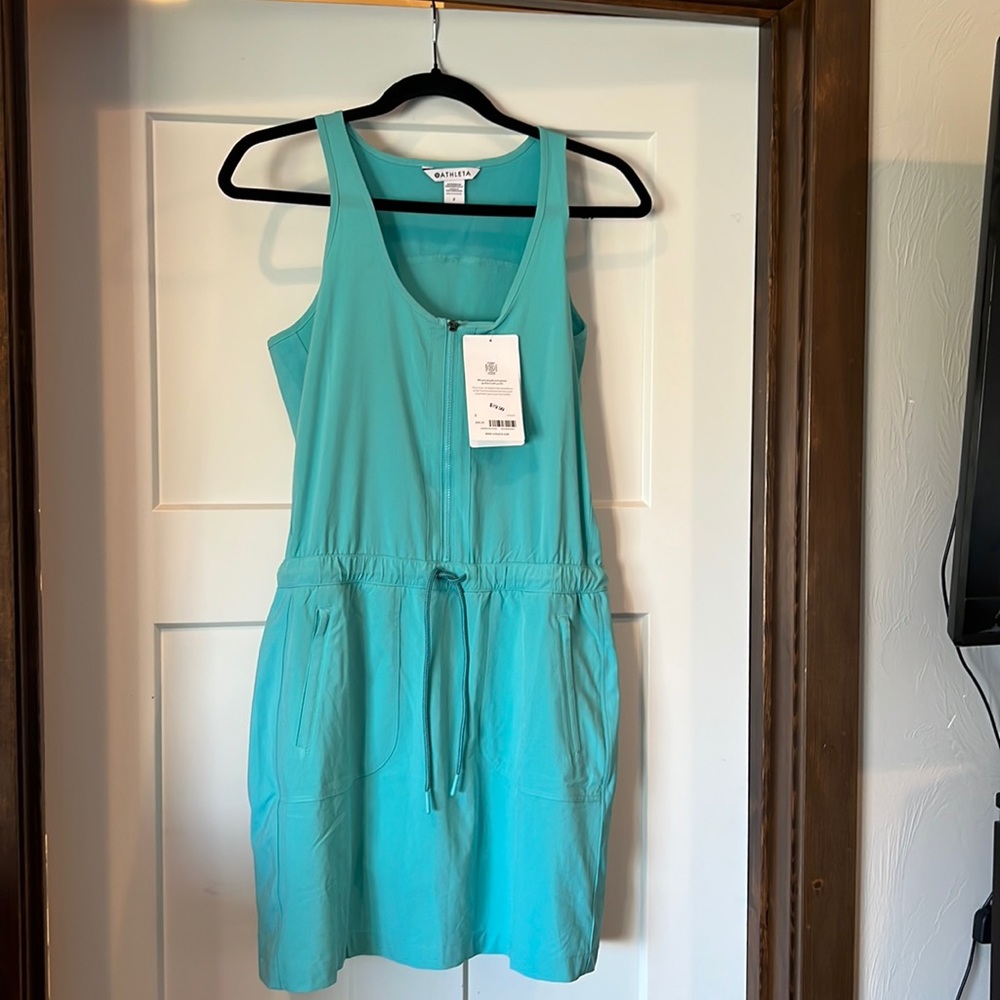 Athleta Expedition Dress